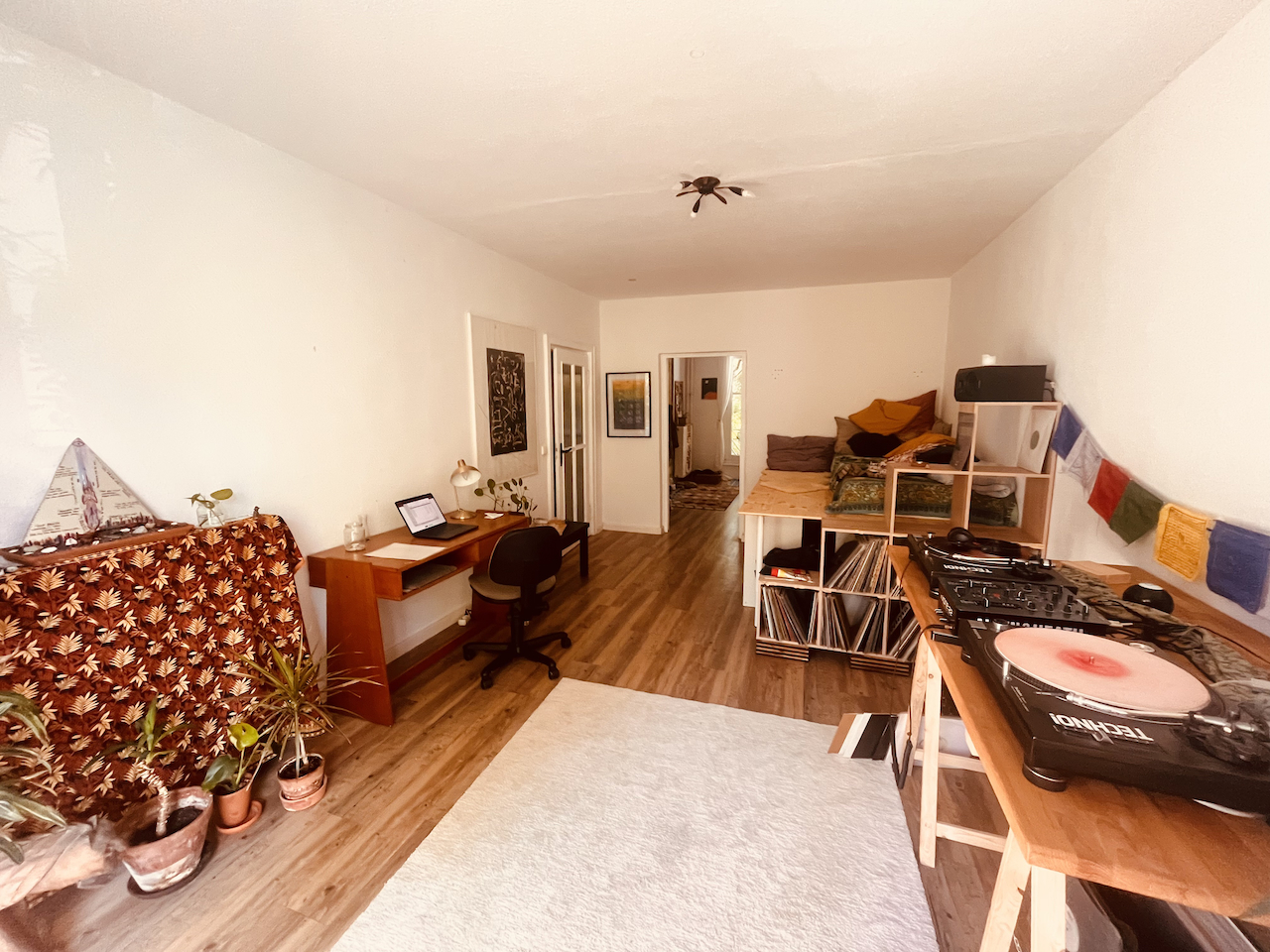 Fully furnished 3-room apartment with balcony in Berlin-Mitte – Oct 2026–Apr 2027 — photo 2
