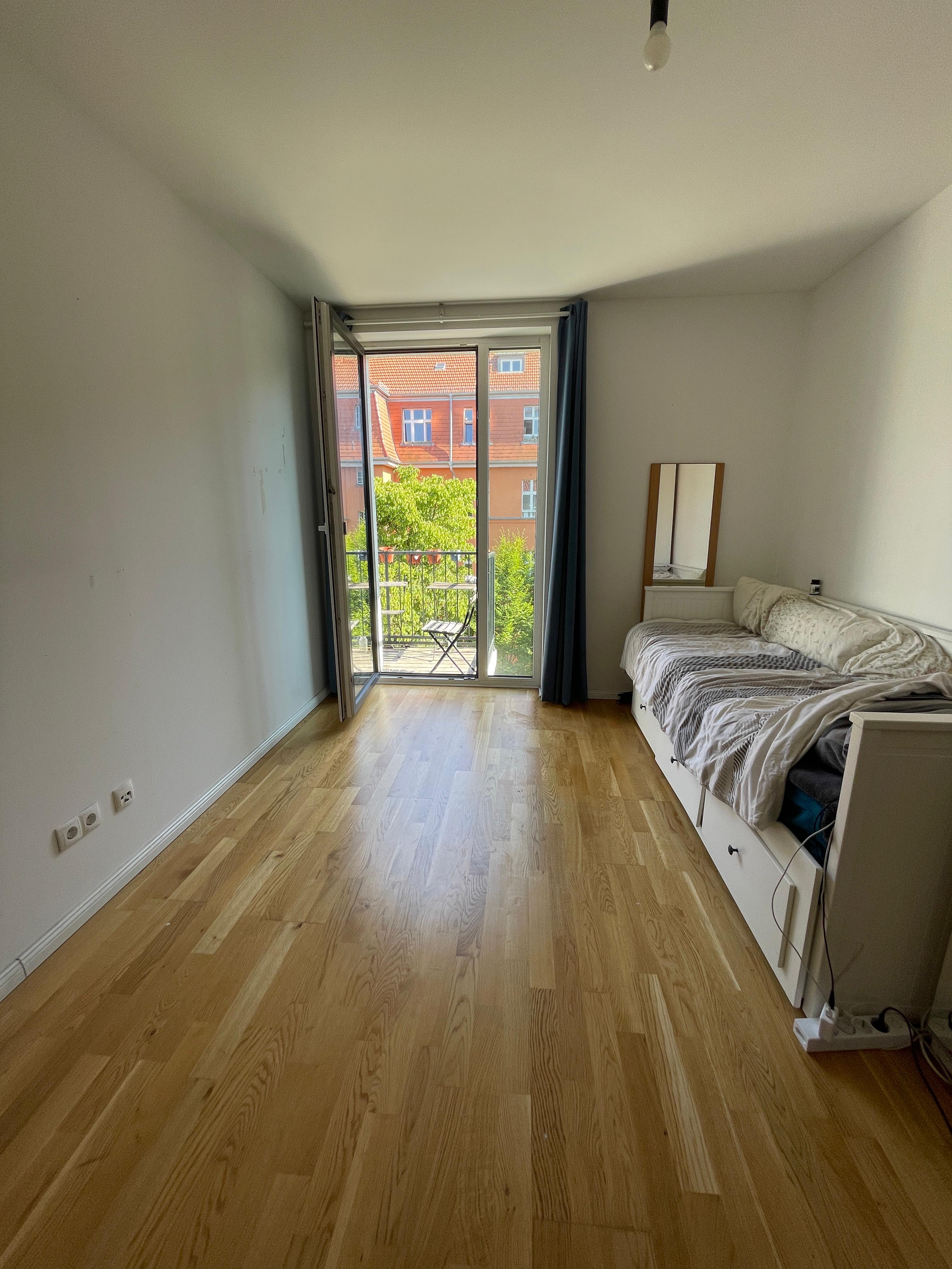 Room at S+U Neukölln with Balcony