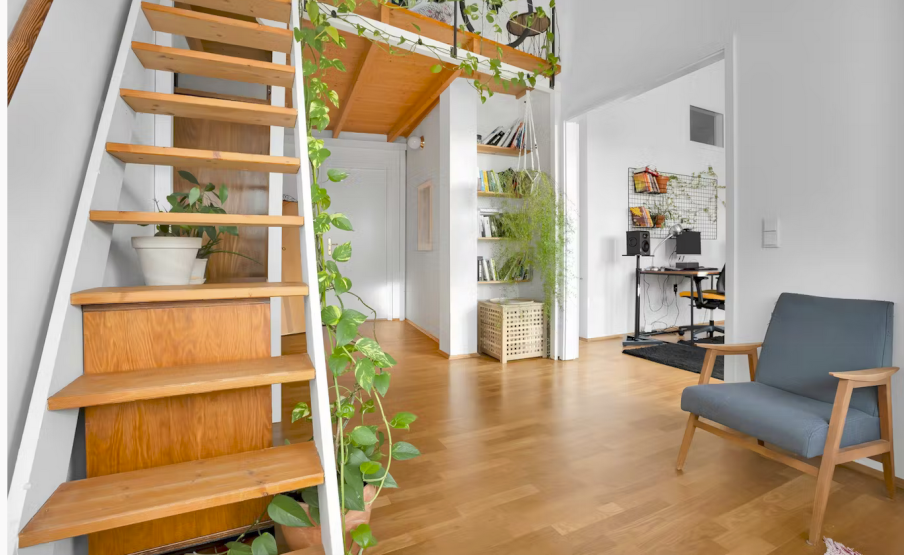 90m2 Loft mit Balkon am Rosenthaler Platz (Mitte) — photo 3